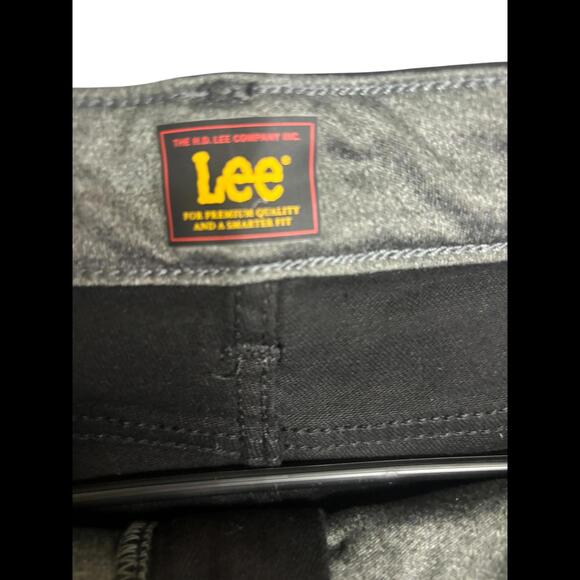 Women’s Lee Black Bootcut Jeans Size 8 Long - Picture 3 of 5